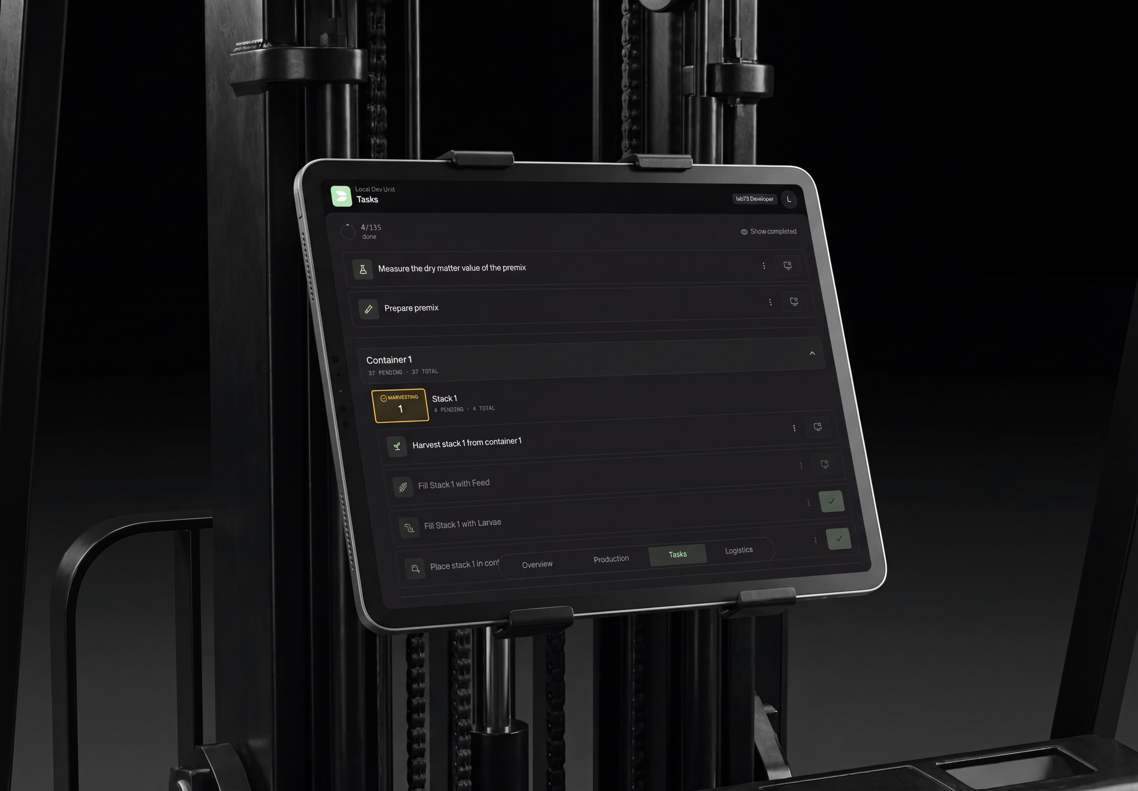 REPLOID Group AG: Cloud- und Web-Plattform, die den Betrieb der ReFarmUnit-Anlagen steuert, verwaltet und plant. Von der Futtercharge über die Larvencharge bis zum Fraßexport.